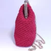 Χειροποίητη Πλεκτή Κόκκινη Τσάντα με Vintage Κούμπωμα και Χρυσή Αλυσίδα | CHRISARTI