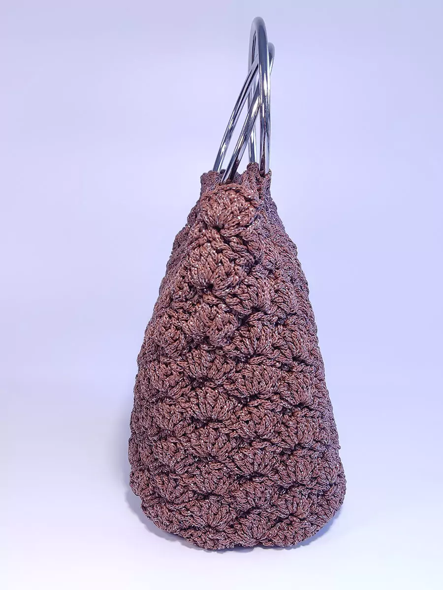 BAG-0005_4 Τσάντα με πλέξη αχιβάδα & στρογγυλά χερούλια καφέ