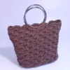 Τσάντα με πλέξη αχιβάδα & στρογγυλά χερούλια καφέ