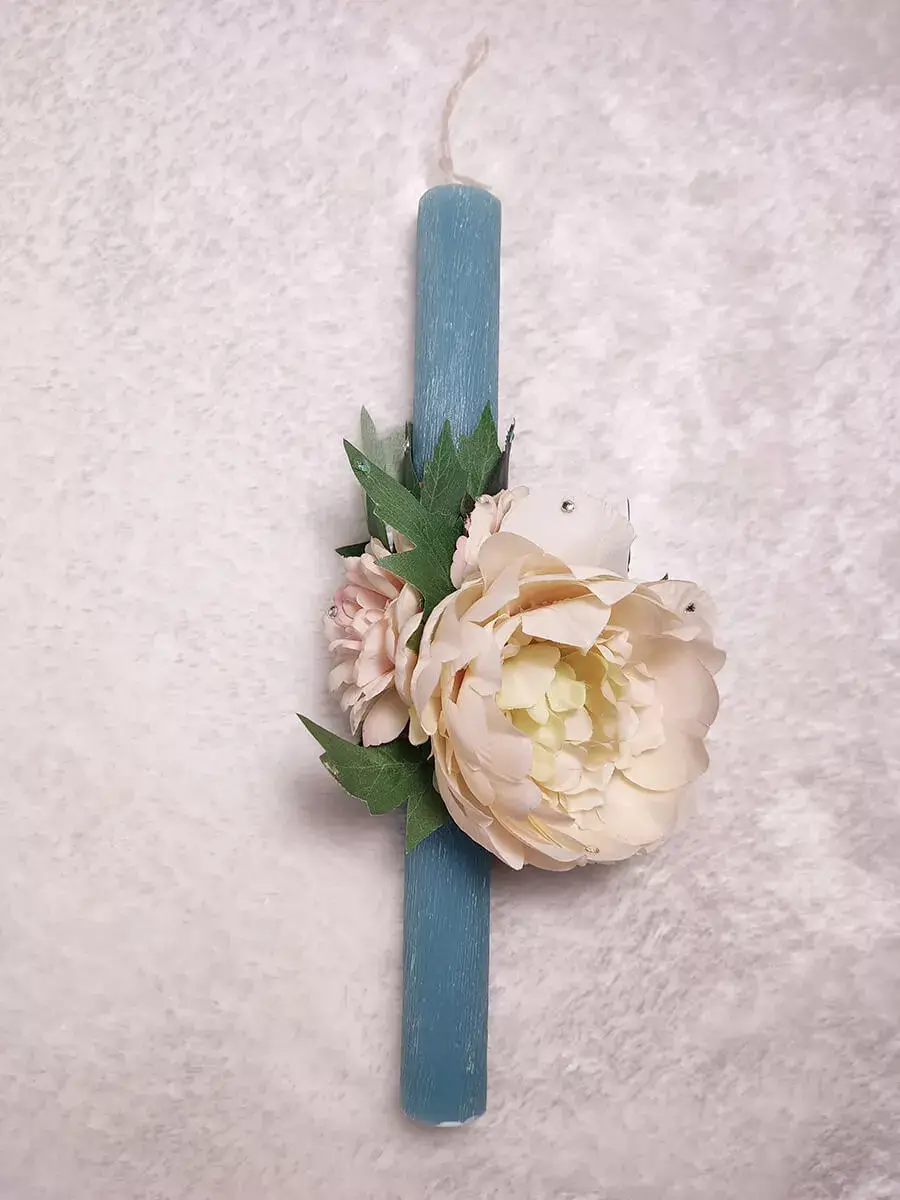 Λαμπάδα τιρκουάζ κυλινδρική με παιώνιες