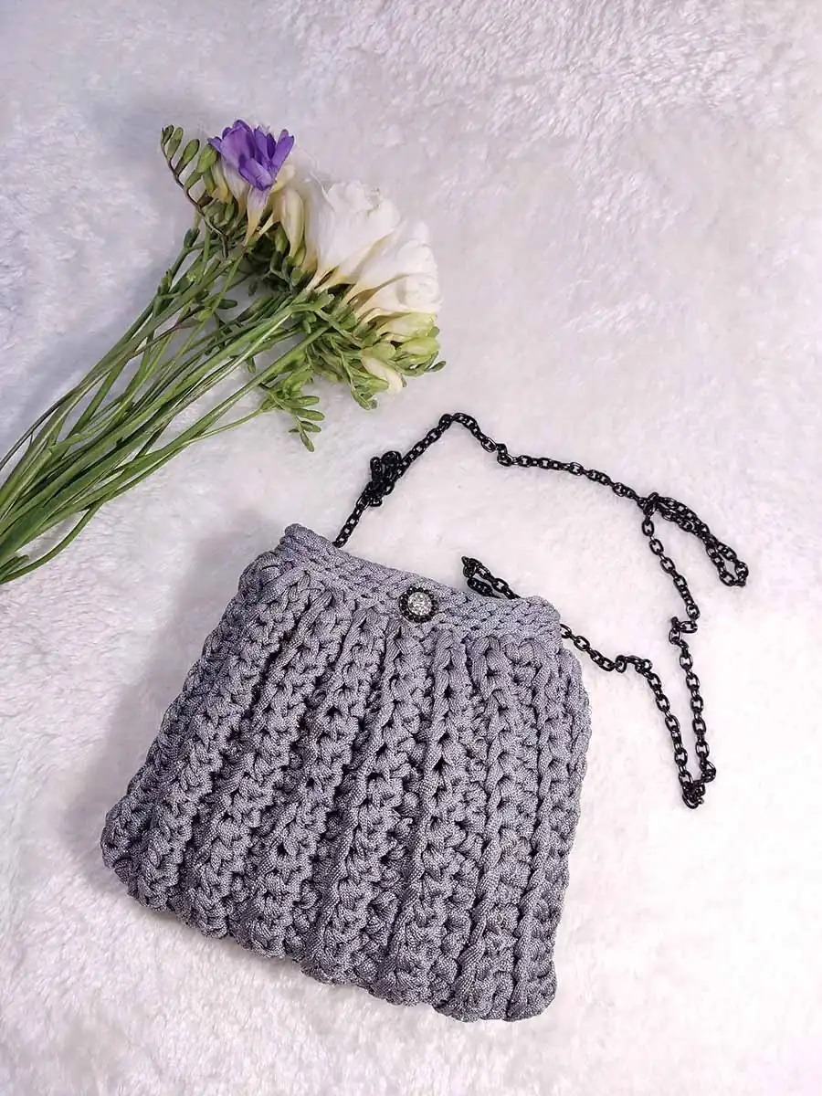 BAG-0013 Τσάντα μικρή ασημί