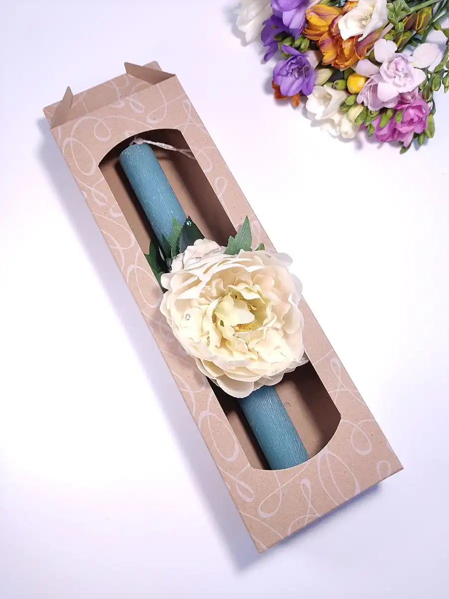 Λαμπάδα τιρκουάζ κυλινδρική με παιώνιες