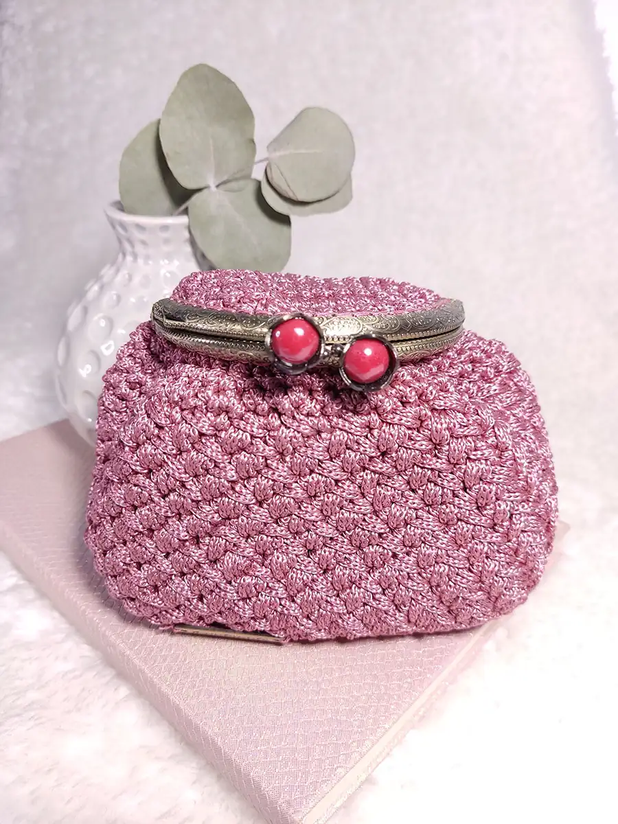 Πορτοφόλι μικρό με vintage κούμπωμα σάπιο μήλο