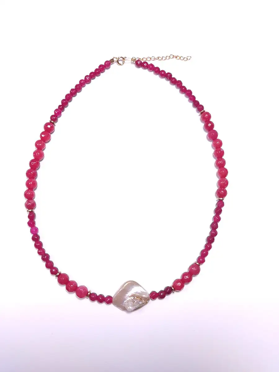 Κολιέ τσόκερ με κόκκινο νεφρίτη