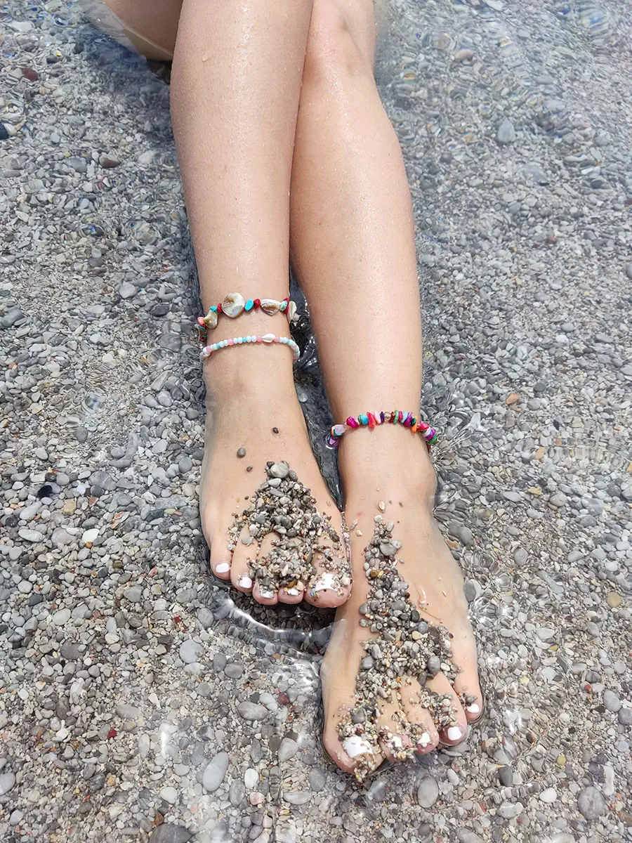 Βραχιόλι ποδιού πολύχρωμο με φίλντισι & κρύσταλλα