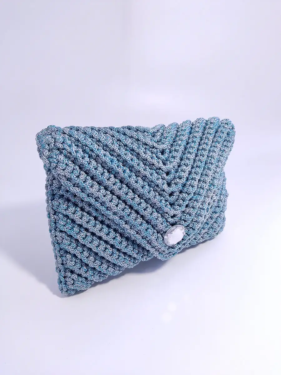 Τσάντα φάκελος με σχέδιο τρίγωνο σιέλ