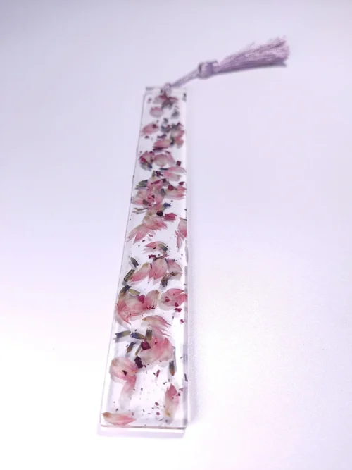 Σελιδοδείκτης με ροζ πέταλα και λεβάντα