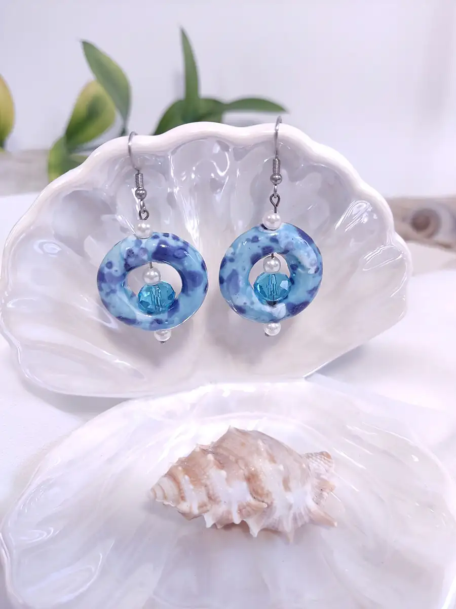 Σκουλαρίκια με μπλε ακρυλικά στοιχεία & κρύσταλλα