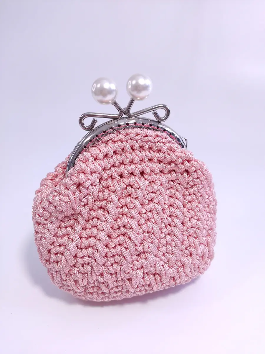 Πορτοφόλι μικρό με vintage κούμπωμα ροζ