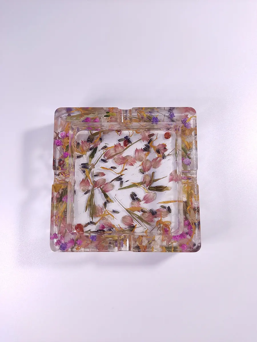 ASHTRAY-0004 (7) Τασάκι τετράγωνο με αποξηραμένα λουλούδια