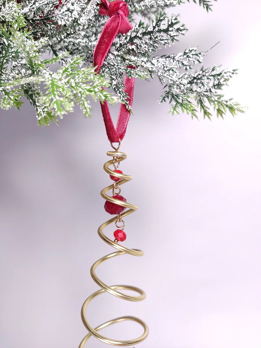 Στολίδι στριφογυριστό δεντράκι χρυσό χειροποίητο