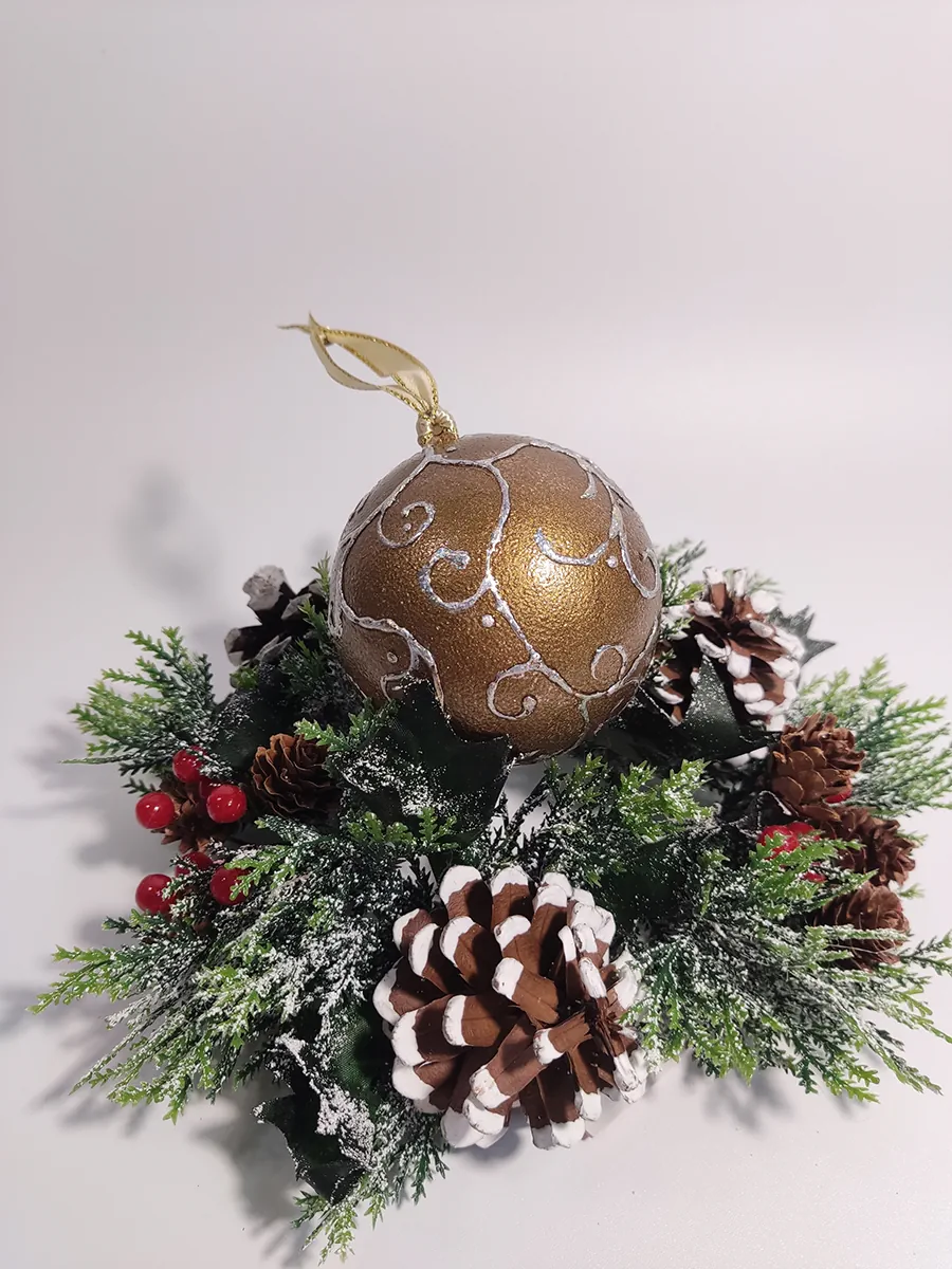 XMAS-0040 (3) Σετ 2 χειροποίητα στολίδια μπάλες 8cm χρυσές με εικόνες με κερί