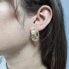 EARRING-0064 Σκουλαρίκια ατσάλινα καρφάκια μικρά οβάλ με φύλλα χρυσού