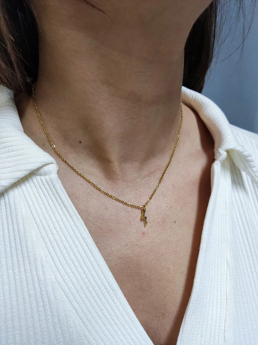 NECKLACE-0045 (2) Αλυσίδα ατσάλινη χρυσή με κεραυνό