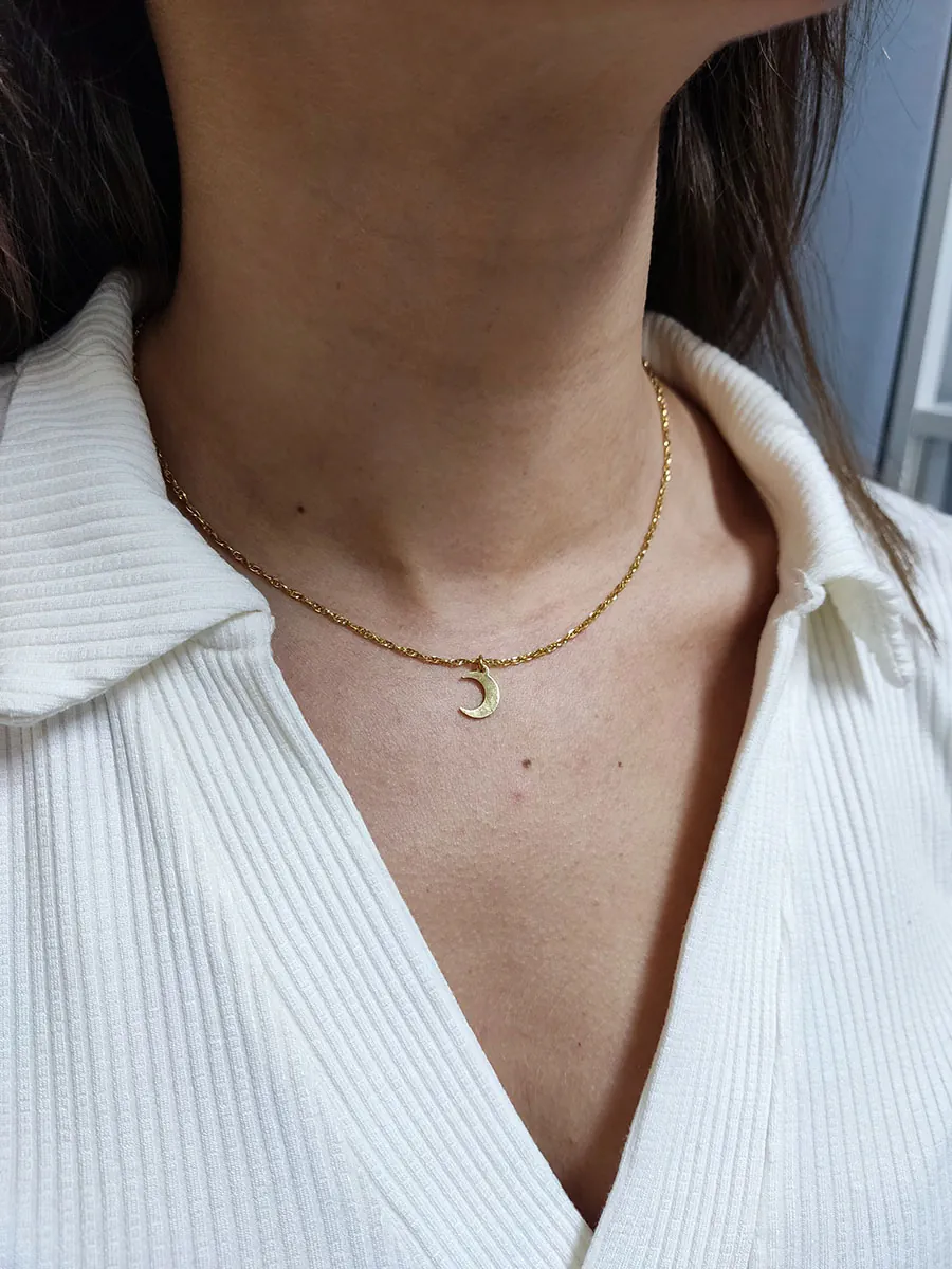 NECKLACE-0047 (1) Αλυσίδα ατσάλινη χρυσή με ημισέληνο