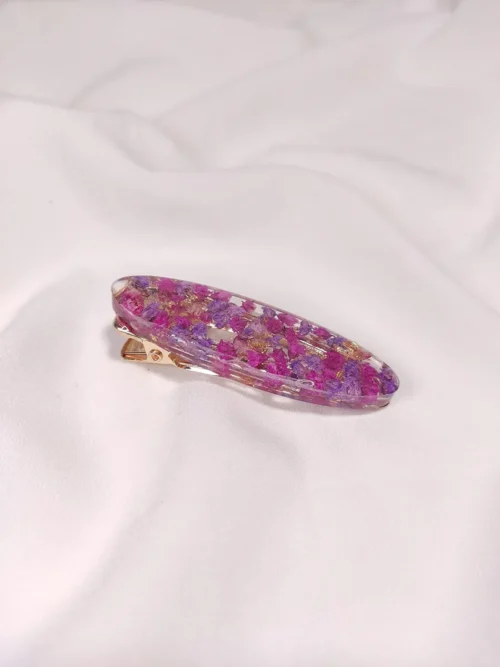 Κλιπ μαλλιών οβάλ με μοβ & ροζ γυψοφίλη