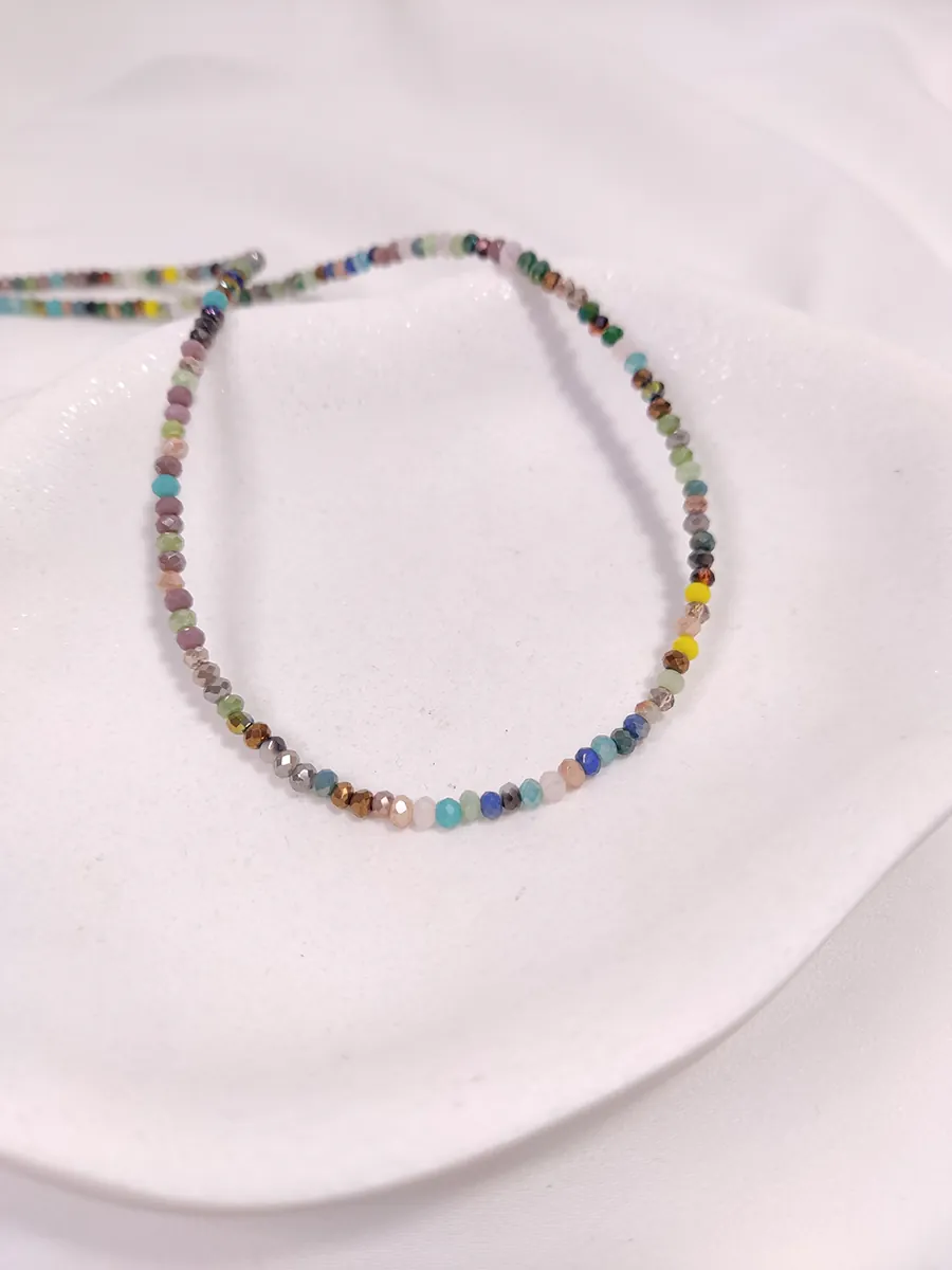 Κολιέ με πολύχρωμα κρύσταλλα