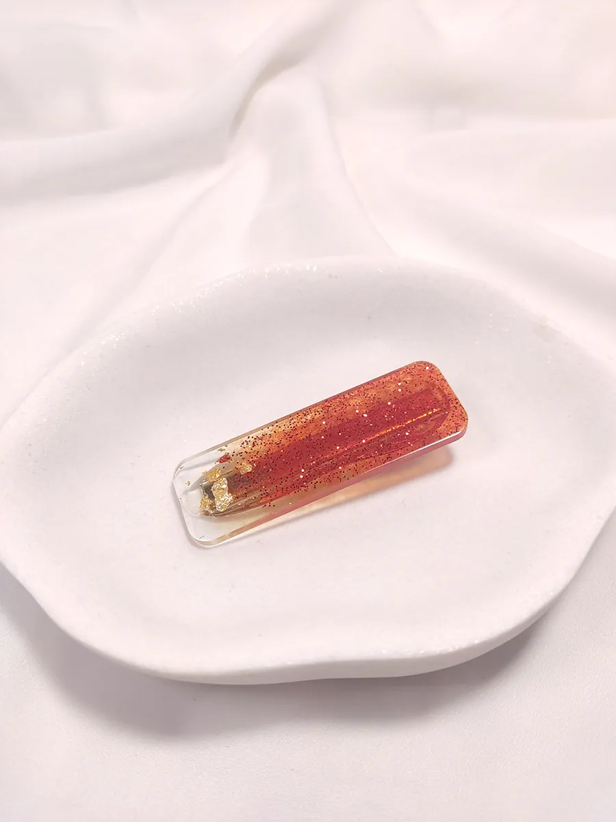 Κλιπ μαλλιών ορθογώνιο σε κόκκινο-χρυσό χρώμα