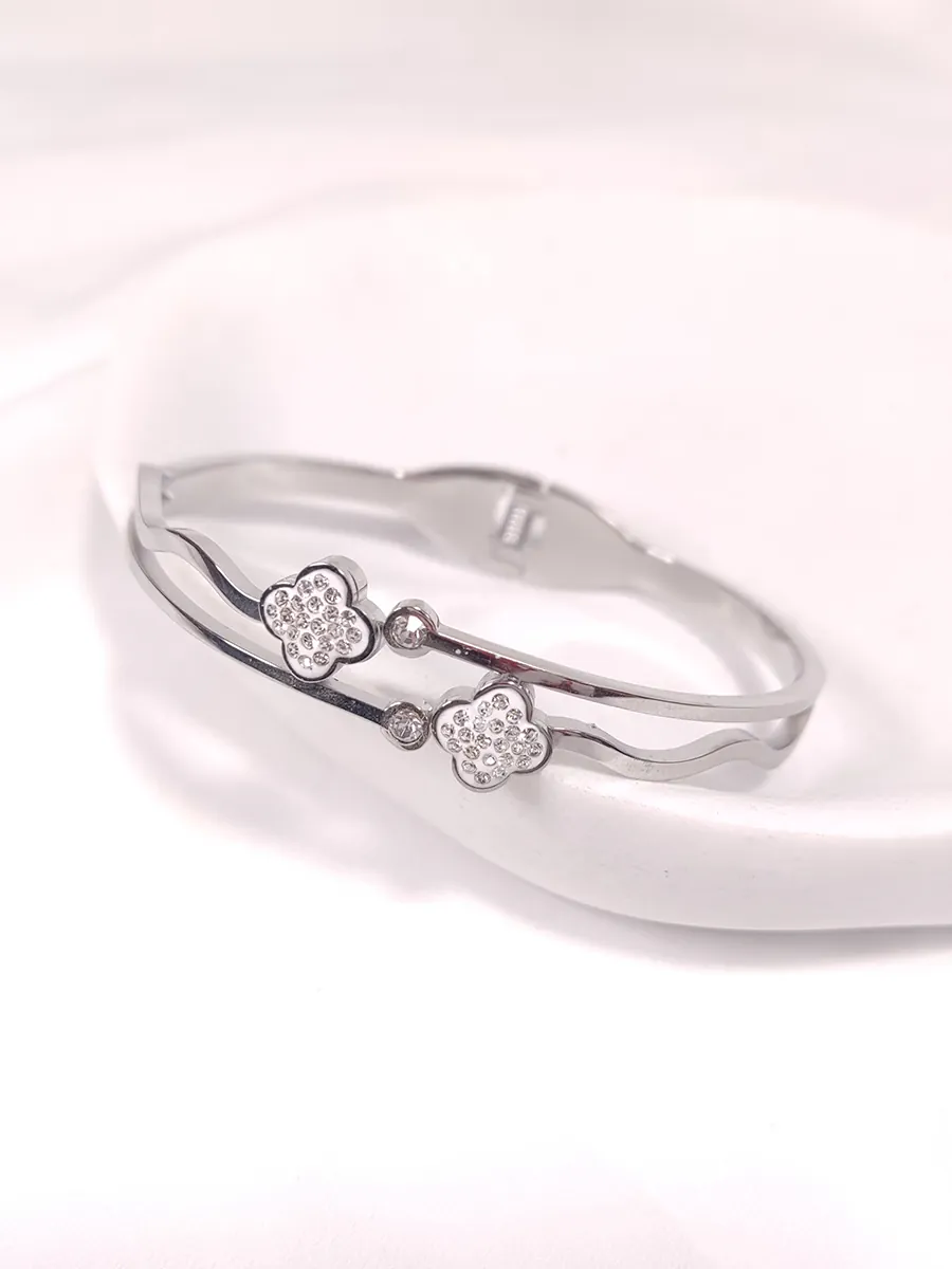 Βραχιόλι χειροπέδα ατσάλινη ασημί σταυροί με στρας