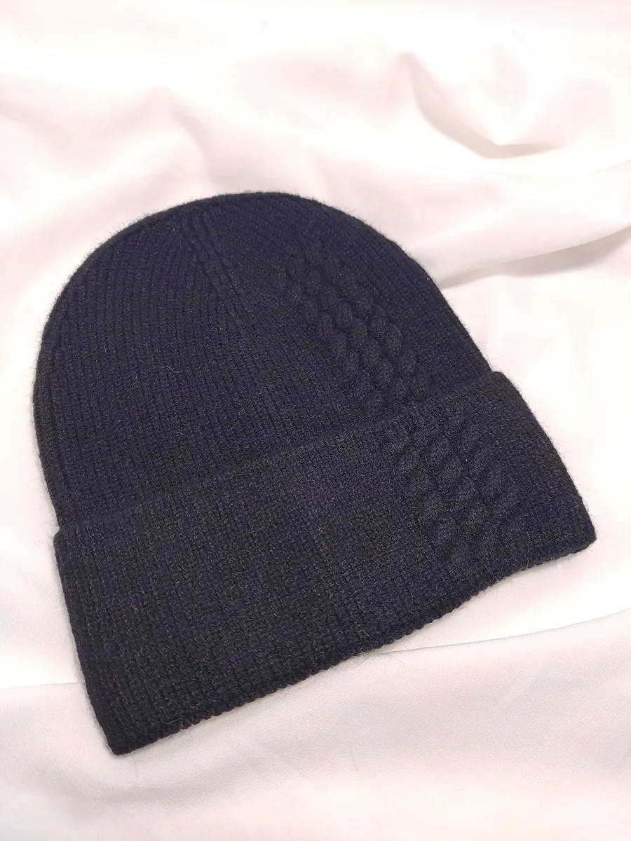 Σκουφί αντρικό - εφηβικό μονόχρωμο με πλεξούδα 2 χρώματα