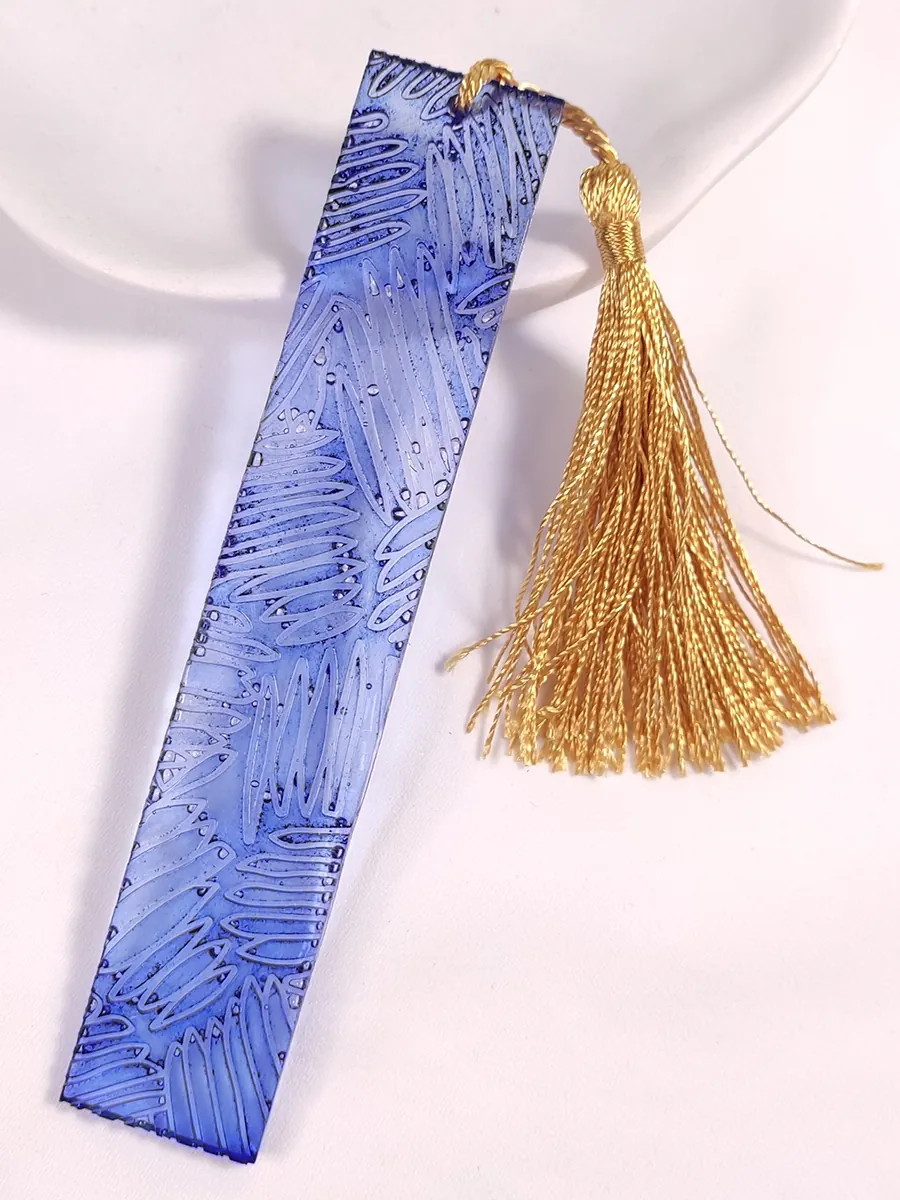 BOOKMARK-0014 (2) Σελιδοδείκτης μπλε με ανάγλυφη επιφάνεια