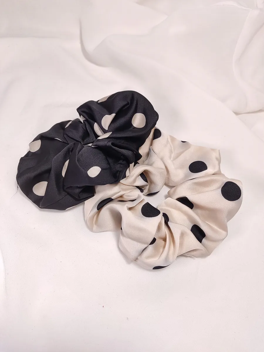 Scrunchie Λάστιχο μαλλιών λεπτό σατέν πουά Medium 2 χρώματα