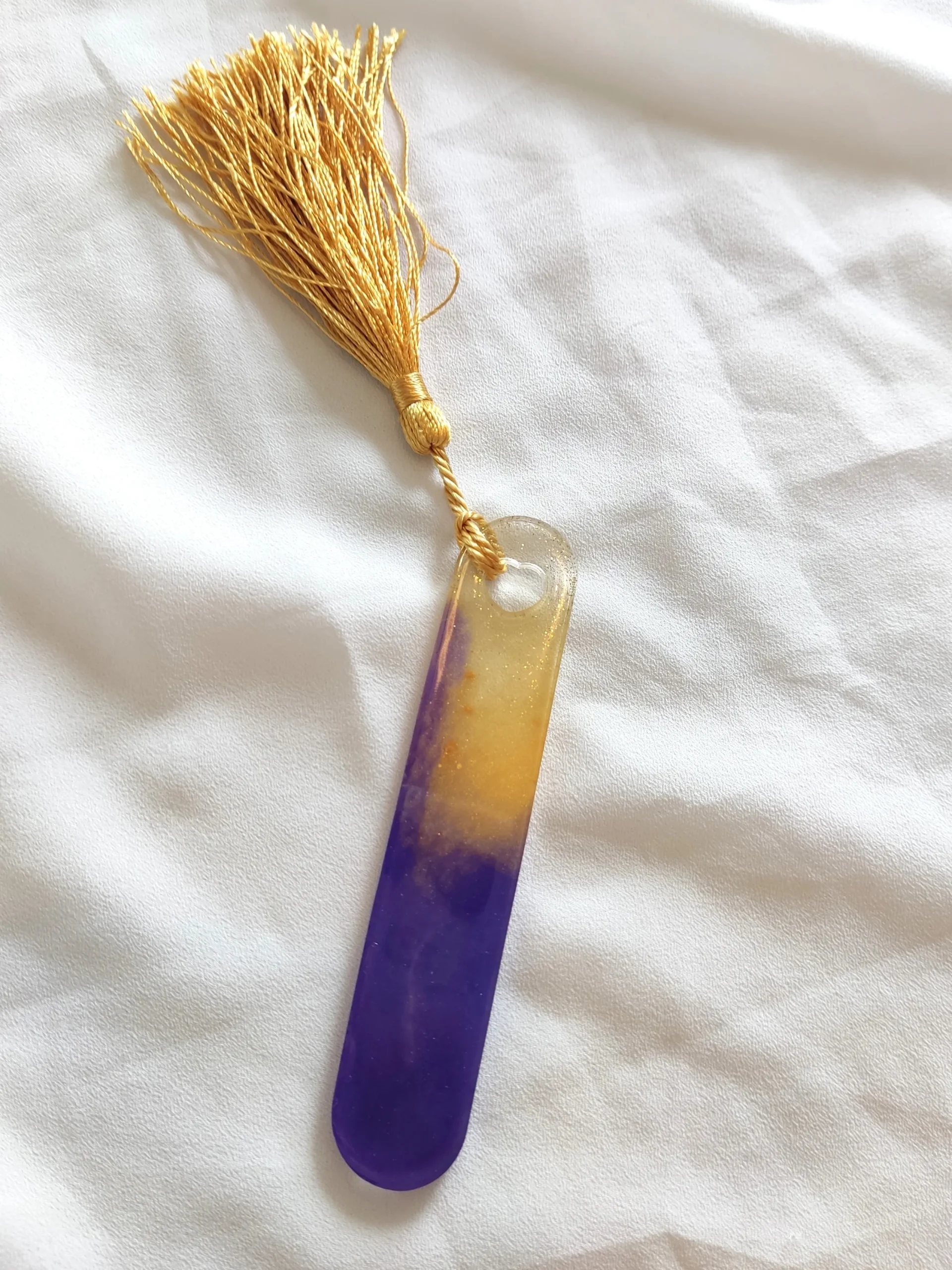 BOOKMARK-0029 Σελιδοδείκτης μικρός μοβ-χρυσός