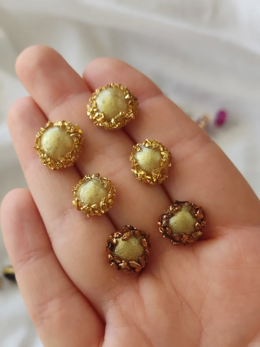 EARRINGKRF-0008S Χρυσά Ατσάλινα Σκουλαρίκια Υγρού Γυαλιού με Μπρονζέ Πετραδάκια