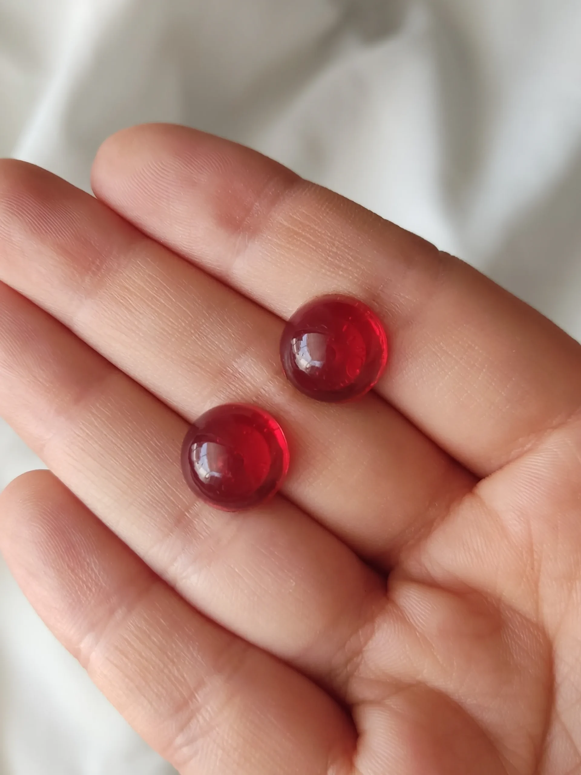 EARRINGKRF-0026S Σκουλαρίκια ατσάλινα καρφάκια κόκκινα