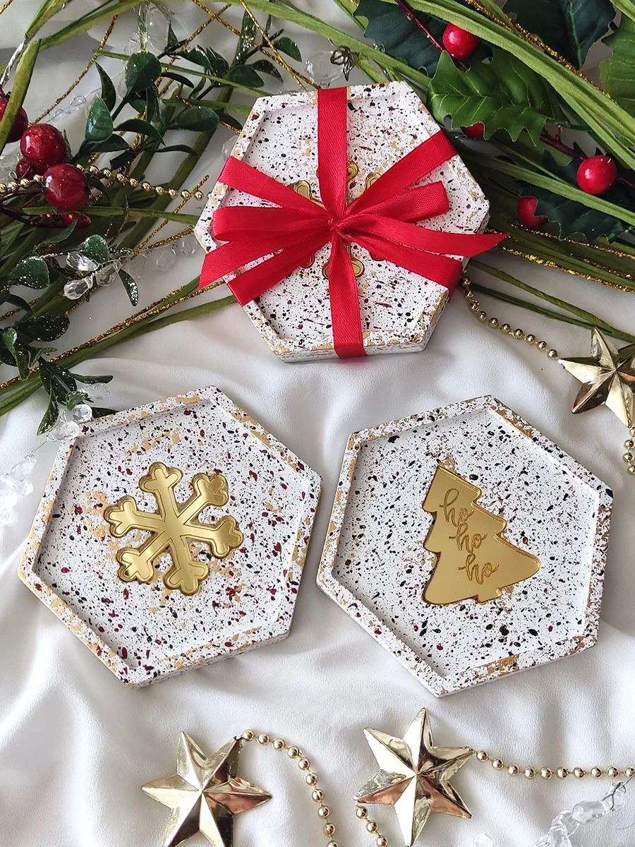 XMAS24-0001 (2) Κεραμικά Χριστουγεννιάτικα Σουβέρ Εξάγωνα με Χριστουγεννιάτικα Σχέδια - 2 τεμ | CHRISARTI