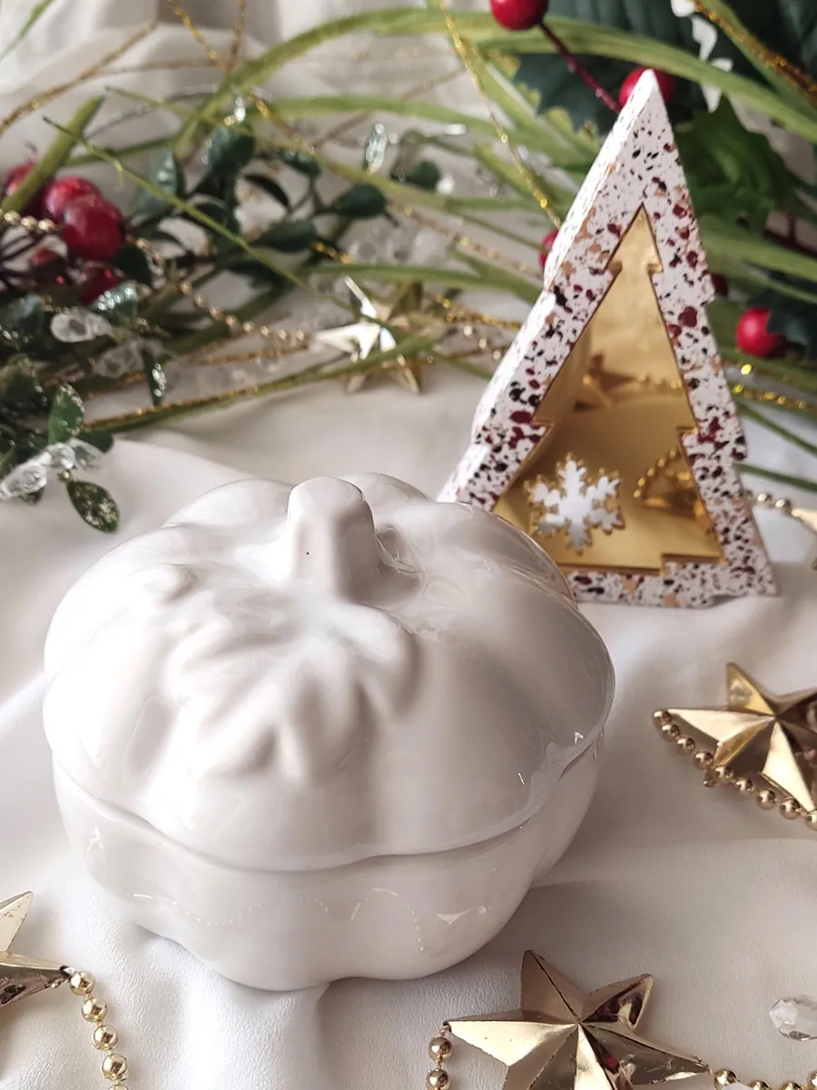 XMAS24-0002 (3) Διακοσμητική Κεραμική Κολοκύθα Λευκή Γυαλιστερή | CHRISARTI