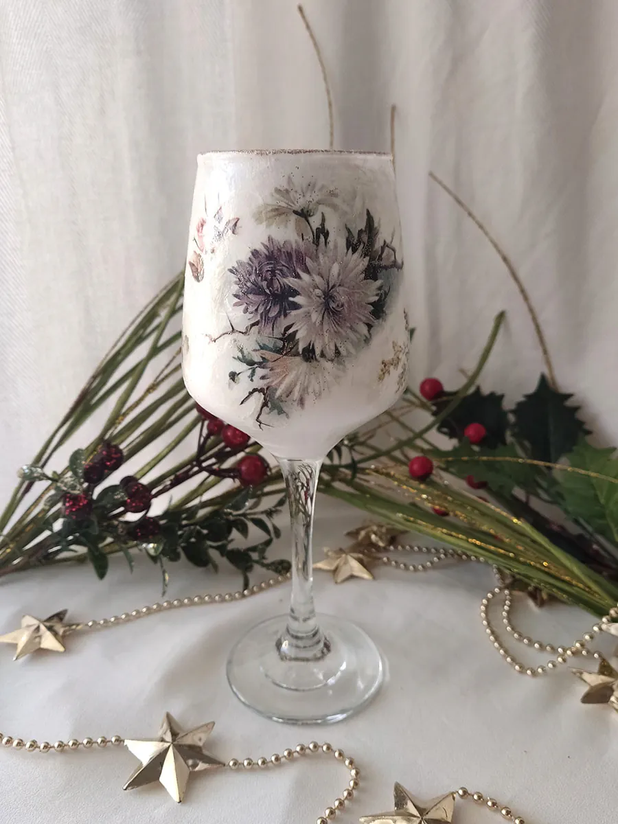 XMAS24-0015-3 Χειροποίητο Διακοσμητικό Γυάλινο Ποτήρι με Σχέδια Λουλουδιών | CHRISARTI