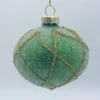 Χριστουγεννιάτικη γυάλινη μπάλα με πράσινη και χρυσή αμμοβολή 8εκ | CHRISARTI