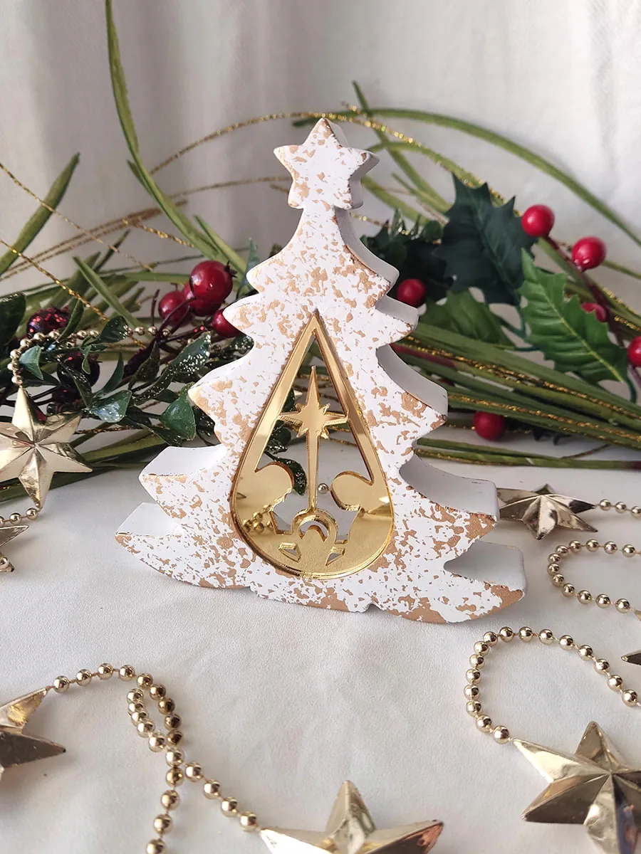 Επιτραπέζιο Κεραμικό Χριστουγεννιάτικο Δέντρο Διακόσμησης με Σκηνή Θείας Γέννησης | CHRISARTI