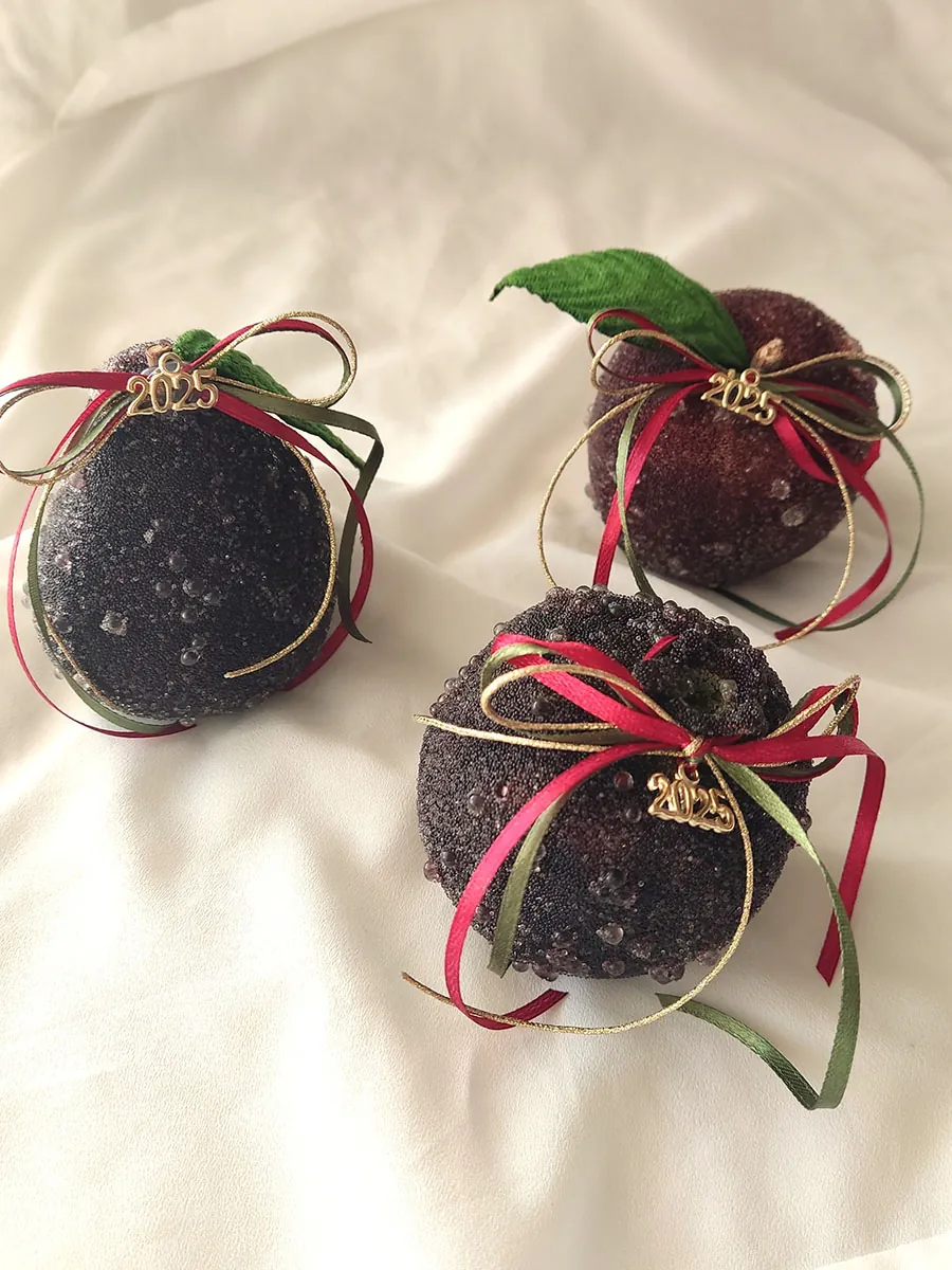 Γούρι μπορντό φρούτο (μήλο, αχλάδι ή ρόδι)