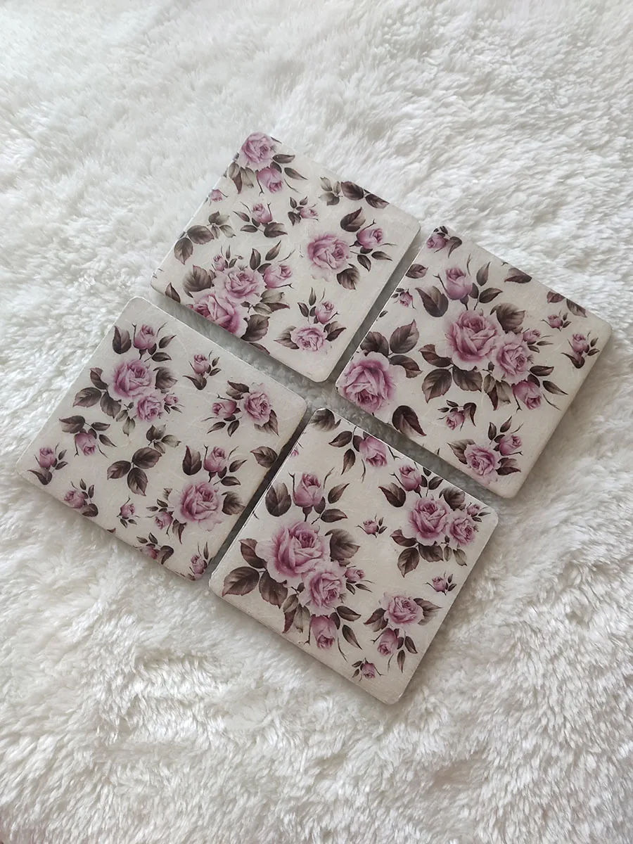 Σουβέρ ξύλινα μοβ τριαντάφυλλα σετ 4 τμχ