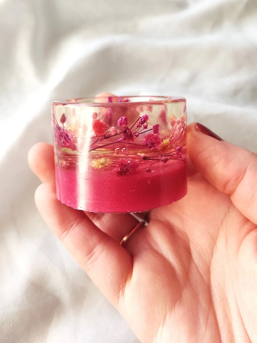 Διακοσμητική βάση ρεσό κύλινδρος ροζ με άνθη γυψοφίλης