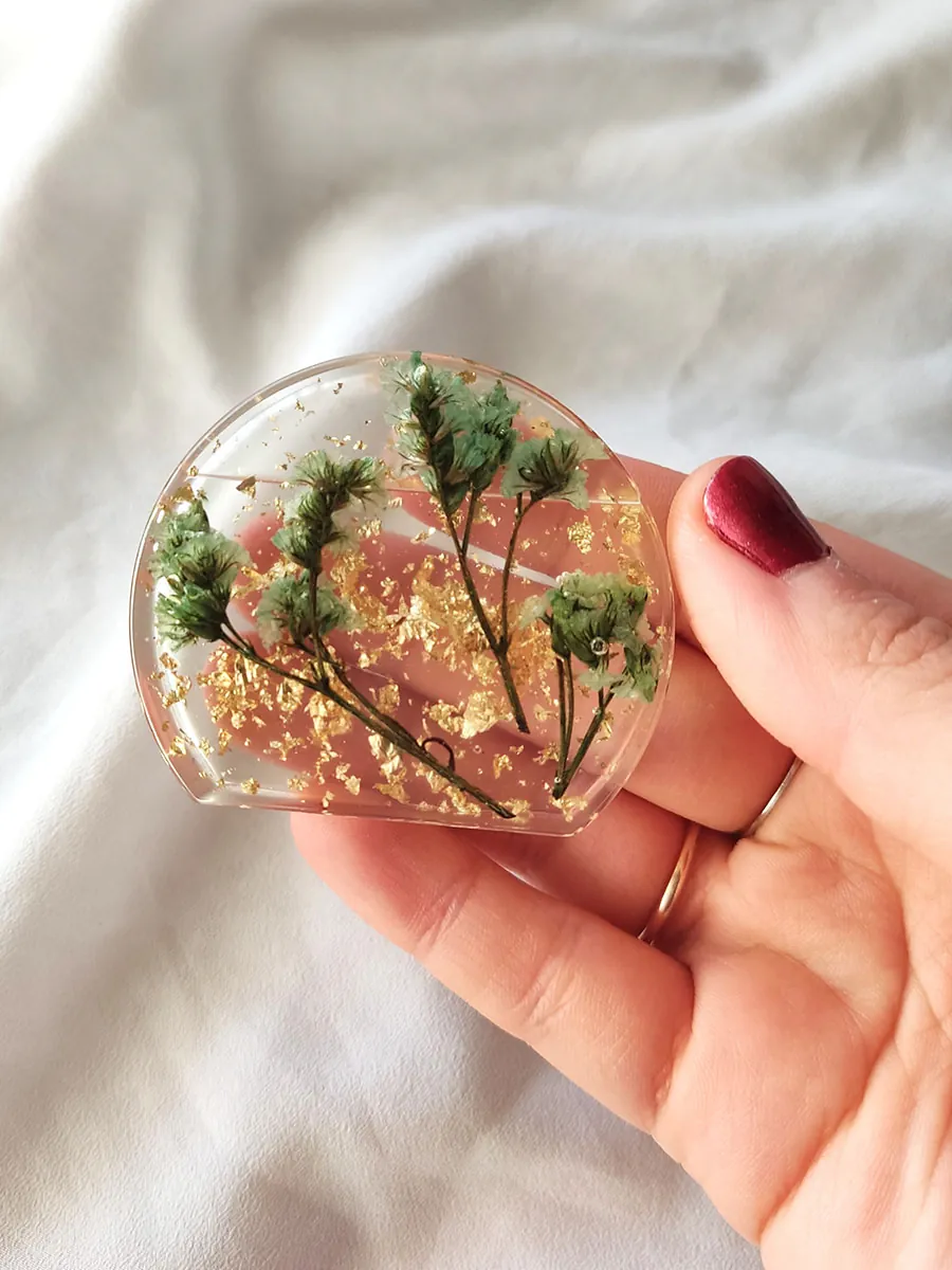 Διακοσμητική βάση για φωτογραφίες με πράσινα άνθη