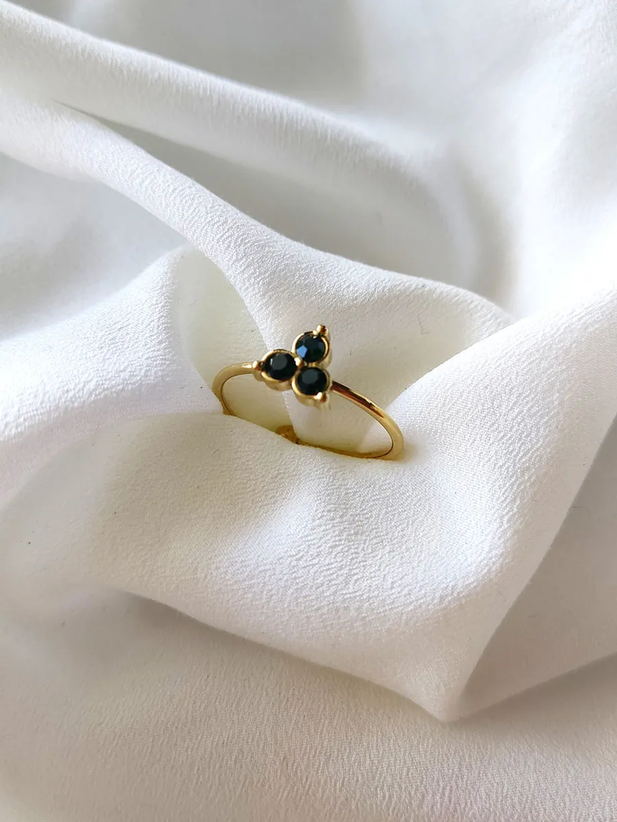 RINGS-0005 Δαχτυλίδι ατσάλινο με λουλούδι από πράσινα κρύσταλλα