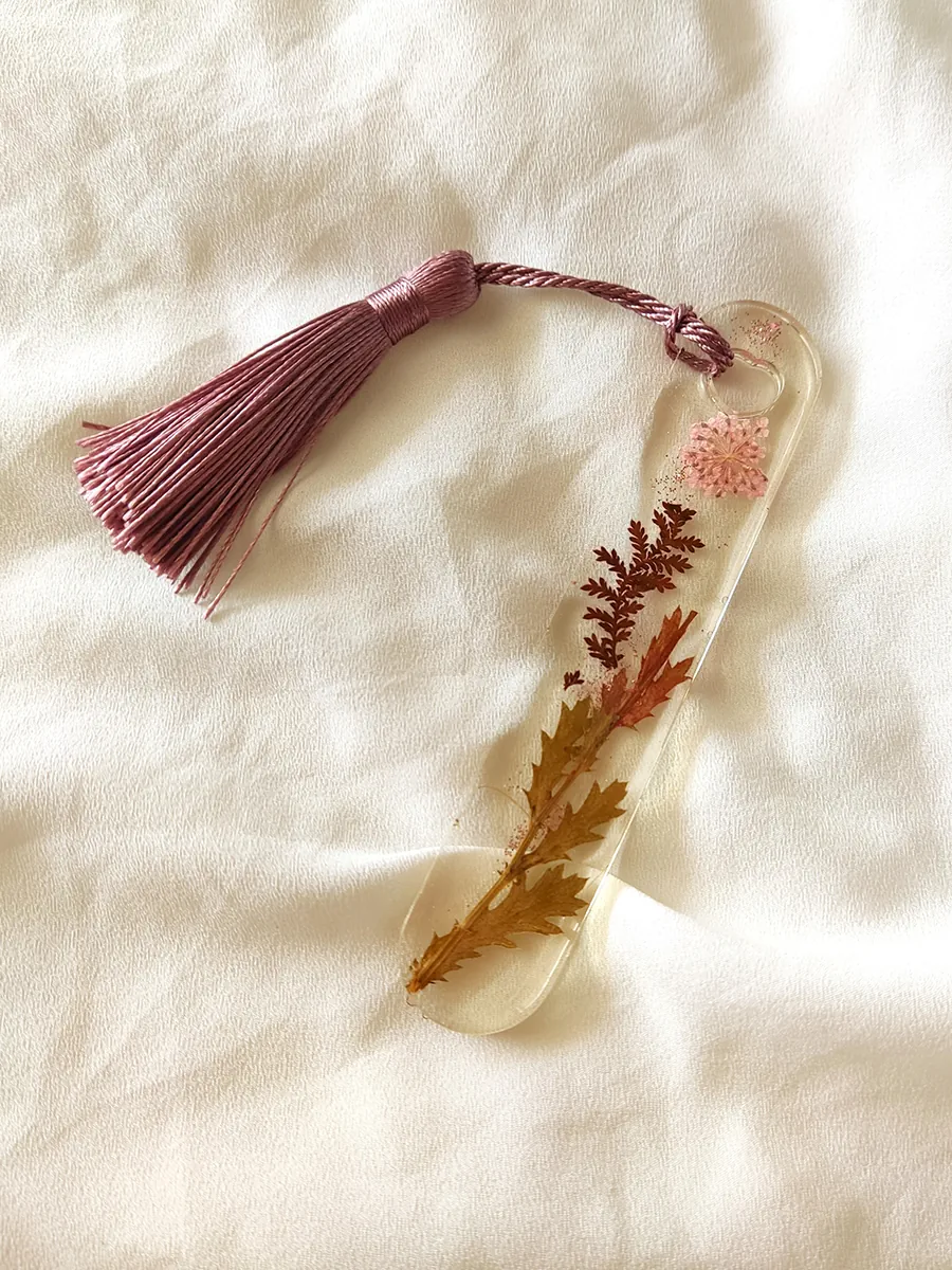 Χειροποίητος Σελιδοδείκτης με Αληθινά Λουλούδια και Υγρό Γυαλί - Διάφορα Σχέδια | CHRISARTI