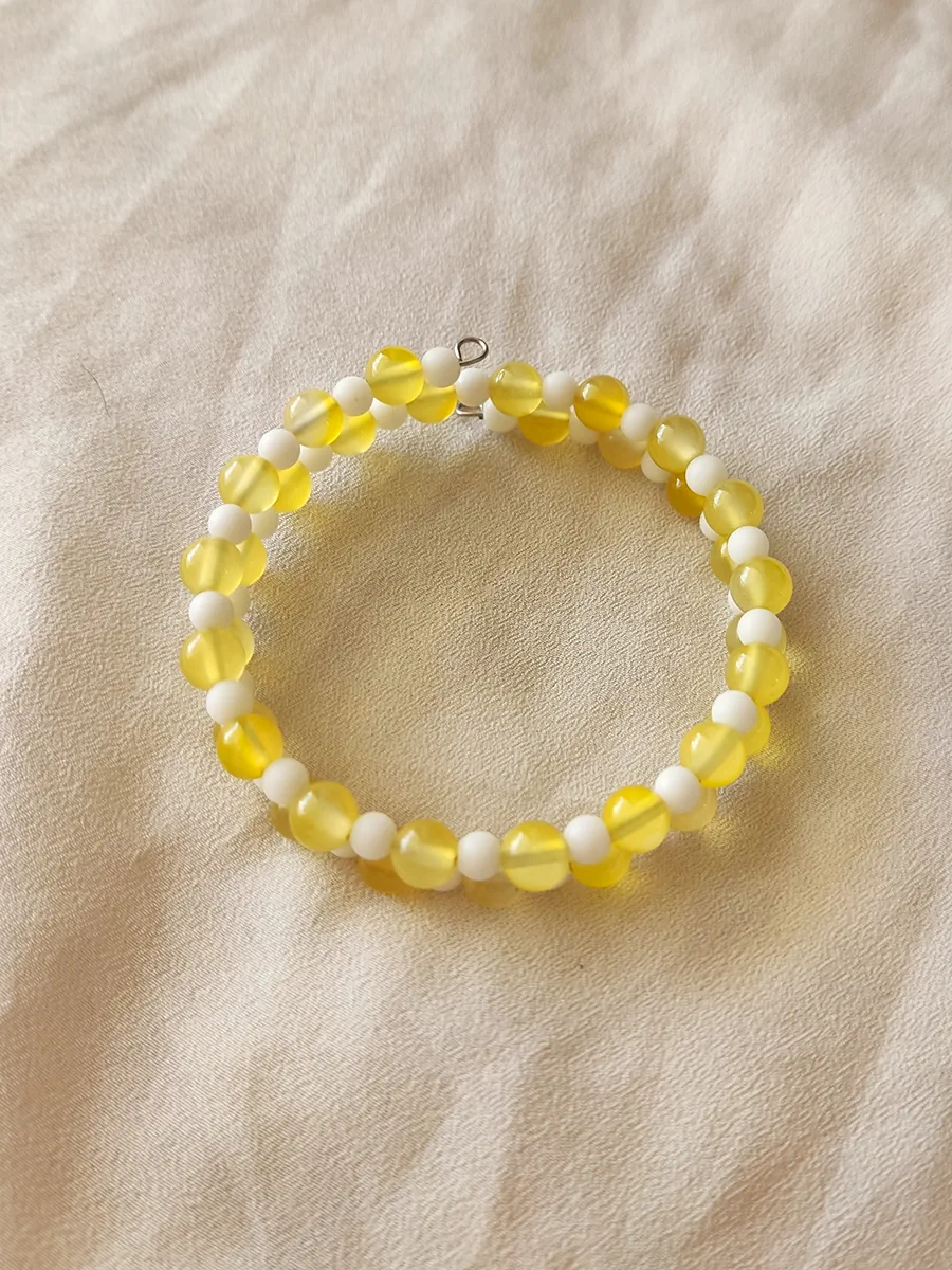 Χειροποίητο Ατσάλινο Βραχιόλι με Λευκές Πέτρες και Κίτρινο Αχάτη | CHRISARTI