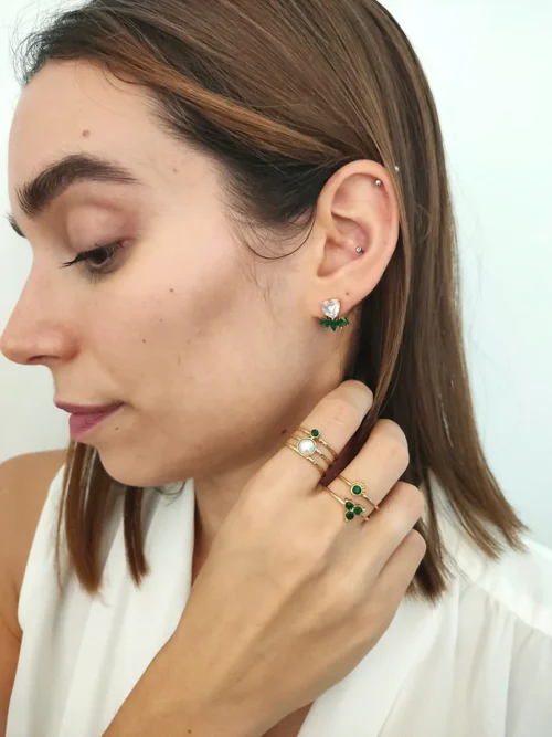 EARRINGKRF-0036 (2) Σκουλαρίκια ατσάλινα μικρά με διάφανα και πράσινα κρύσταλλα