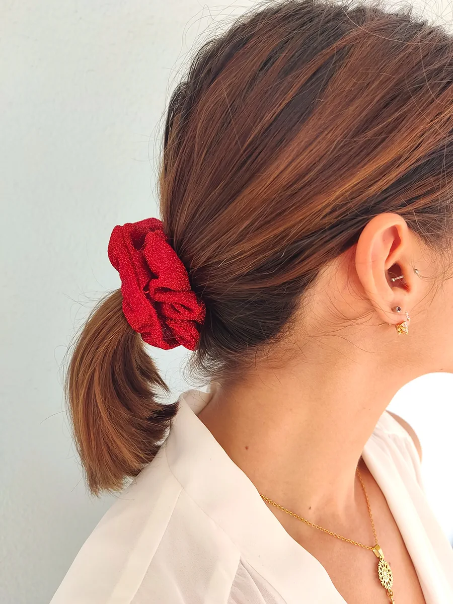 SCRUNCHIES-0022 (1) Scrunchie Λάστιχο μαλλιών κόκκινο glitter 2 μεγέθη