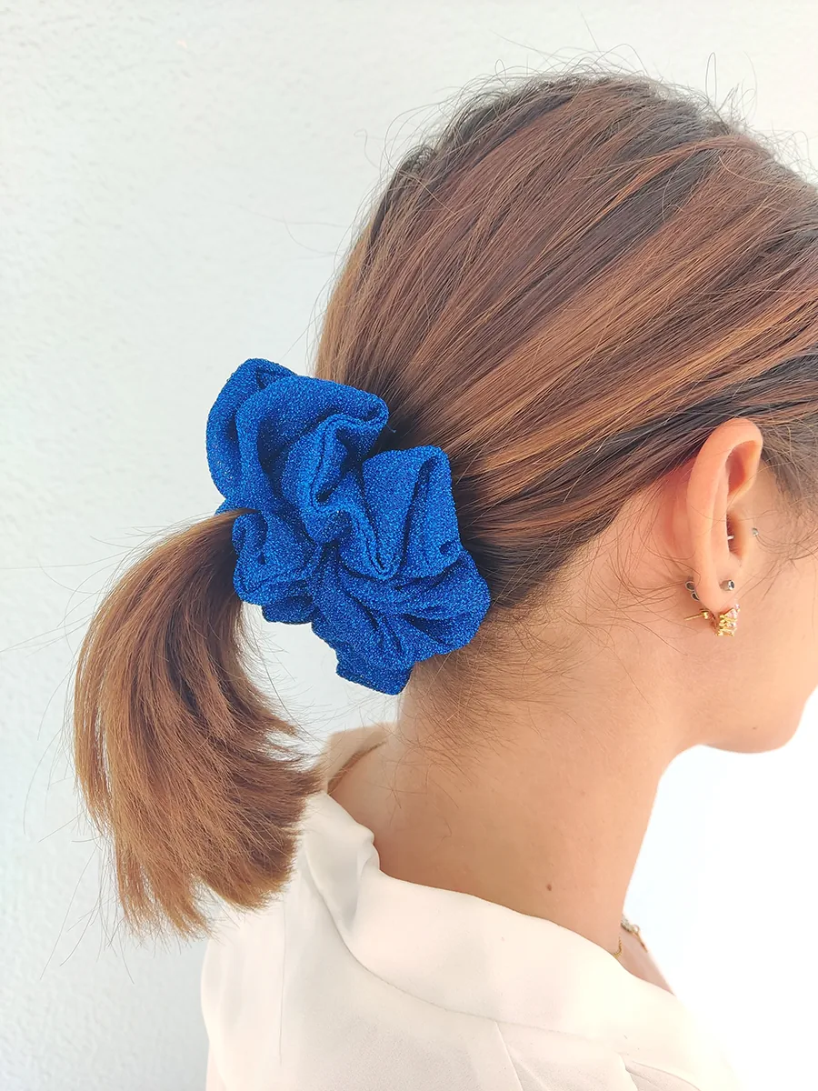 Scrunchie Λάστιχο μαλλιών μπλε ηλεκτρίκ glitter 2 μεγέθη