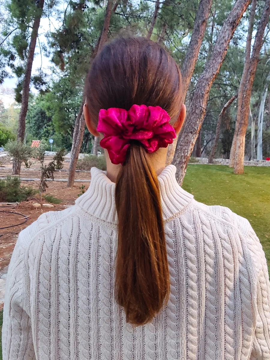 Χειροποίητο Βελούδινο Scrunchie σε Μπορντό Χρώμα – Μέγεθος Large
