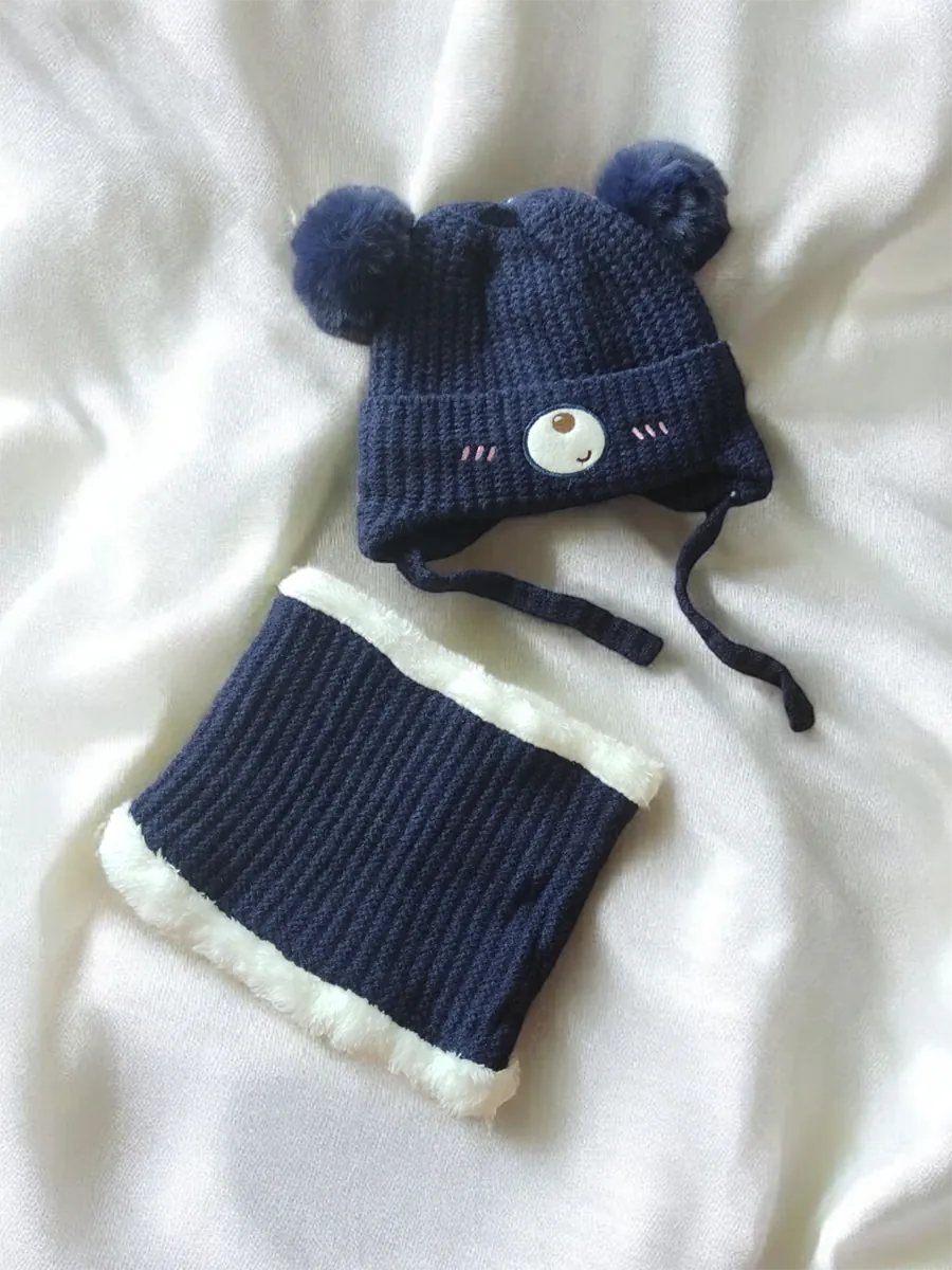 SETKIDSBEANIES&SCARVES-0002 (5) Παιδικό Σετ Σκουφί και Λαιμός με Σχέδιο Αρκουδάκι και Φούντες – Ζεστή και Γλυκιά Επιλογή | CHRISARTI
