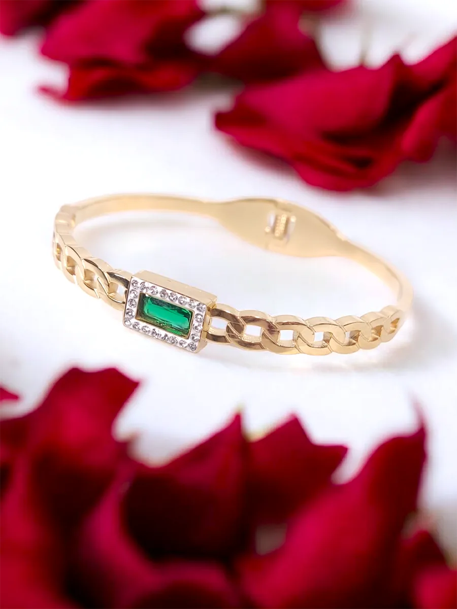 Βραχιόλι χειροπέδα ατσάλινη χρυσή με πράσινο στοιχείο