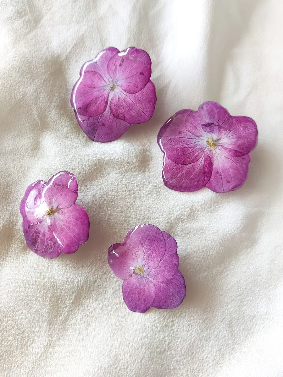 BL_EARRINGS-0002 (2) Stud Earrings Mia – Deep Pink