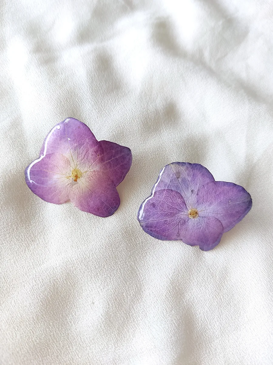 Stud Earrings Chloe – Purple