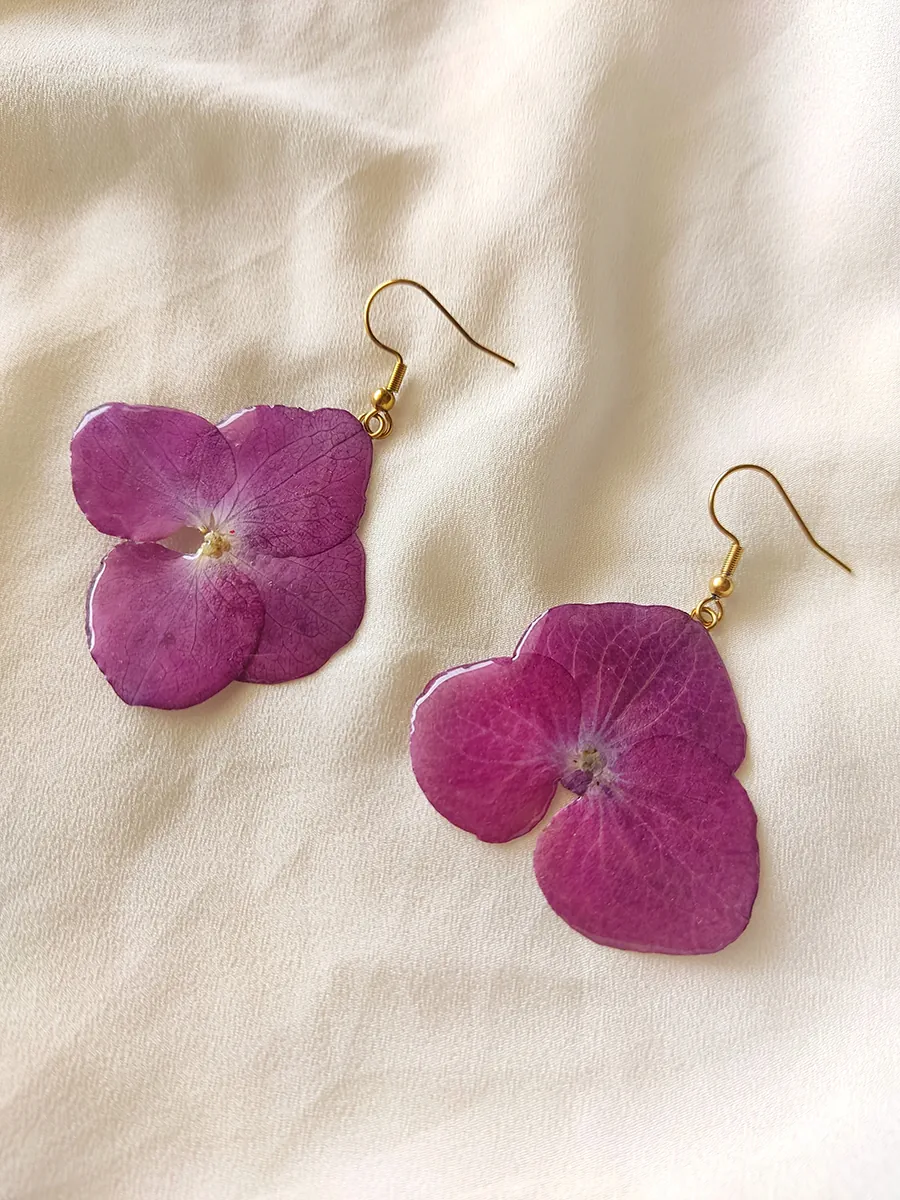 BL_EARRINGS-0006_F (3) Drop Earrings Ava – Deep Pink